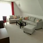 Отель Hotel Mueritzterrasse