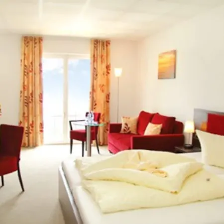 Mueritzterrasse 3* Röbel