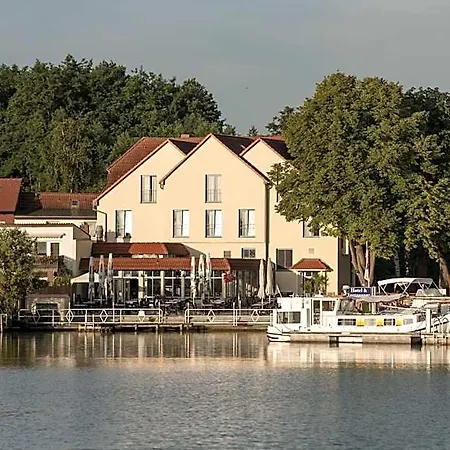 Müritzterrasse Hotel 3*