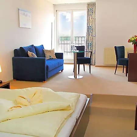 Müritzterrasse Hotel 3*