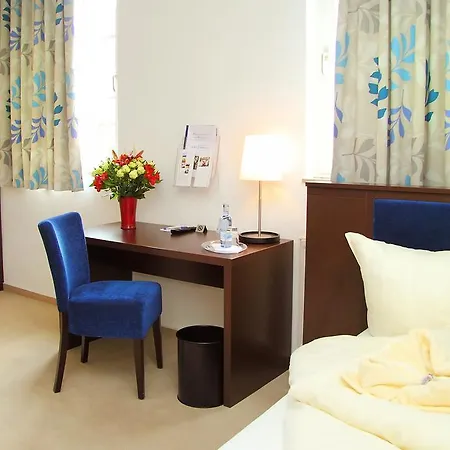 Hotel Mueritzterrasse Рёбель