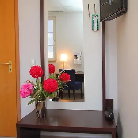 Müritzterrasse Hotel 3*